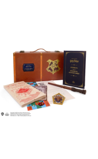 Harry Potter: Hogwarts Trunk Collectible Set