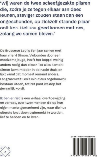 Boek Ik ben er niet - Lize Spit